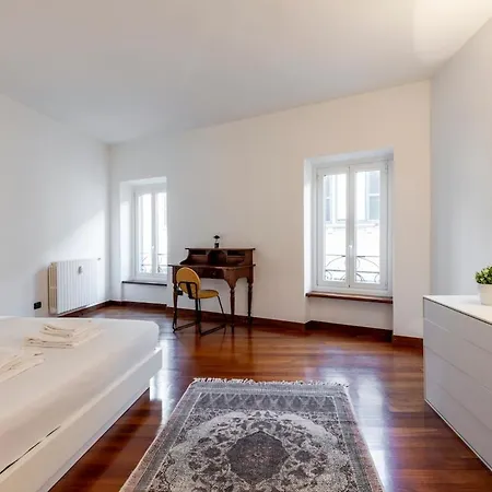 Brera 19 - Wonderful Two Floors Apartment Milan